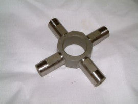Cross Shaft 4 Pin 3Rd Diff Lt230