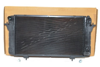 compare product Radiator Discovery 1 3.9L V8