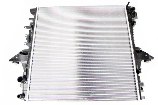 Radiator Discovery 4 5.0L V8 N/A